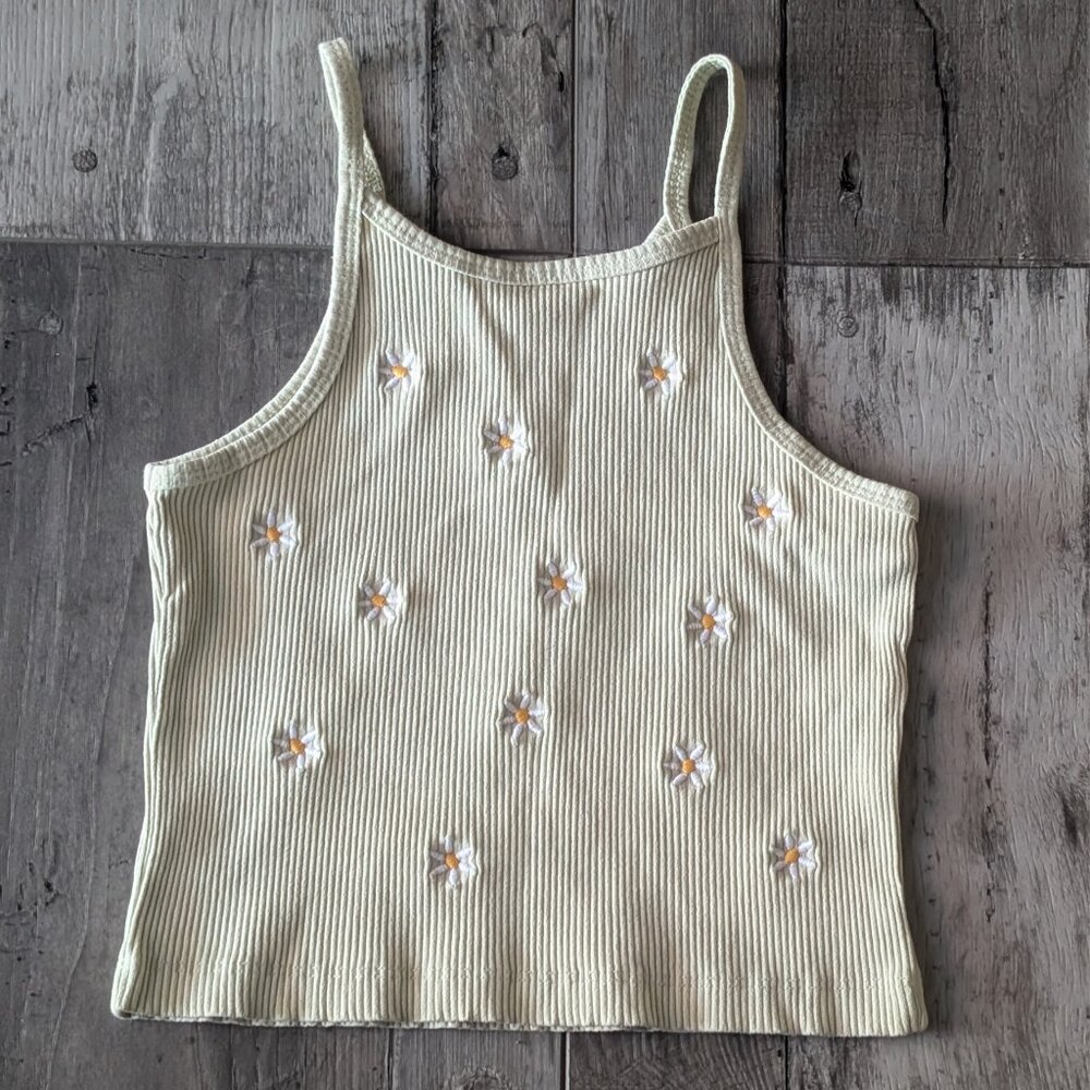 5️⃣ Zara, Daisy Embroidery Camisole, Light Yellow, Sz 10